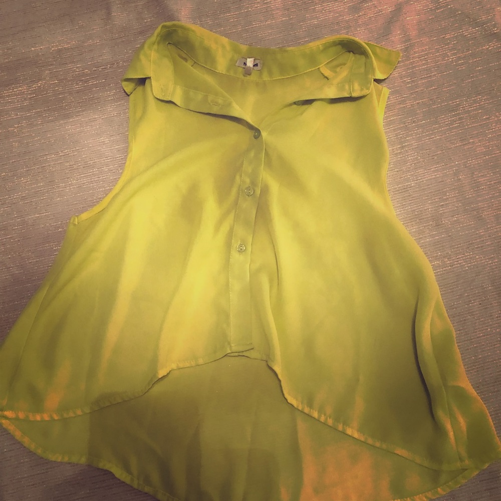 Adorable neon yellow flower crop top